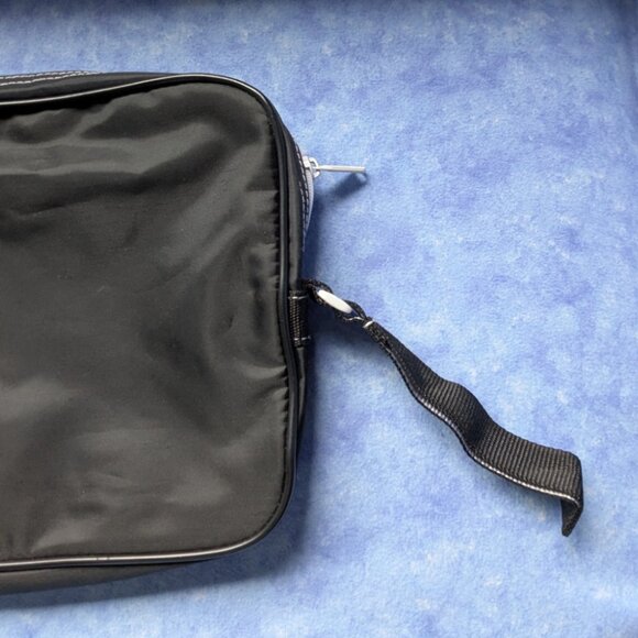 adidas zipper bag - Picture 3 of 6